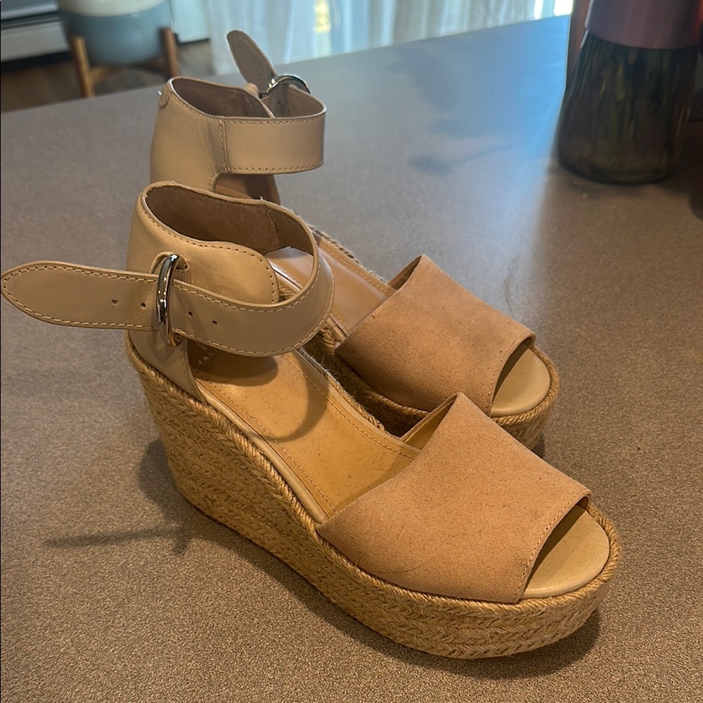 Women's Tan Wedge Sandals